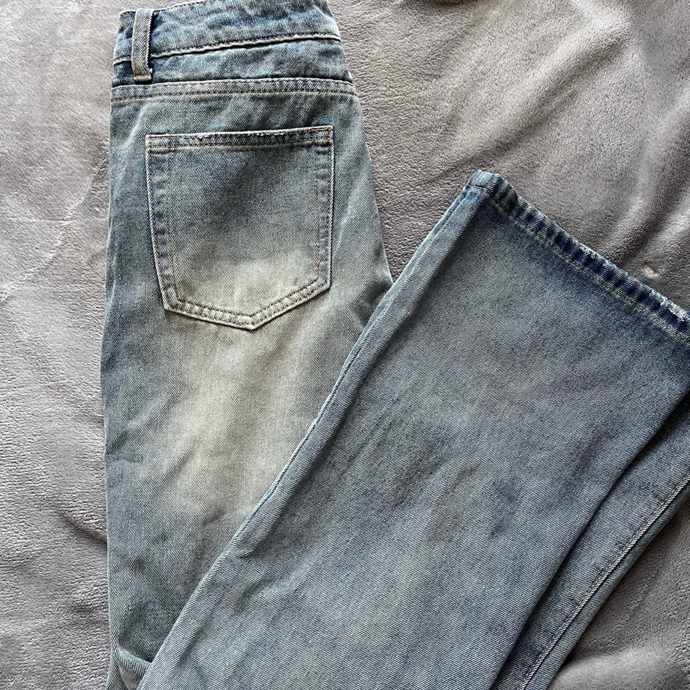 Women’s Blue Faded Acid Wash Straight leg Jeans